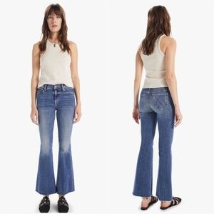 Mother The Weekender Fray Flared Jeans Size 26